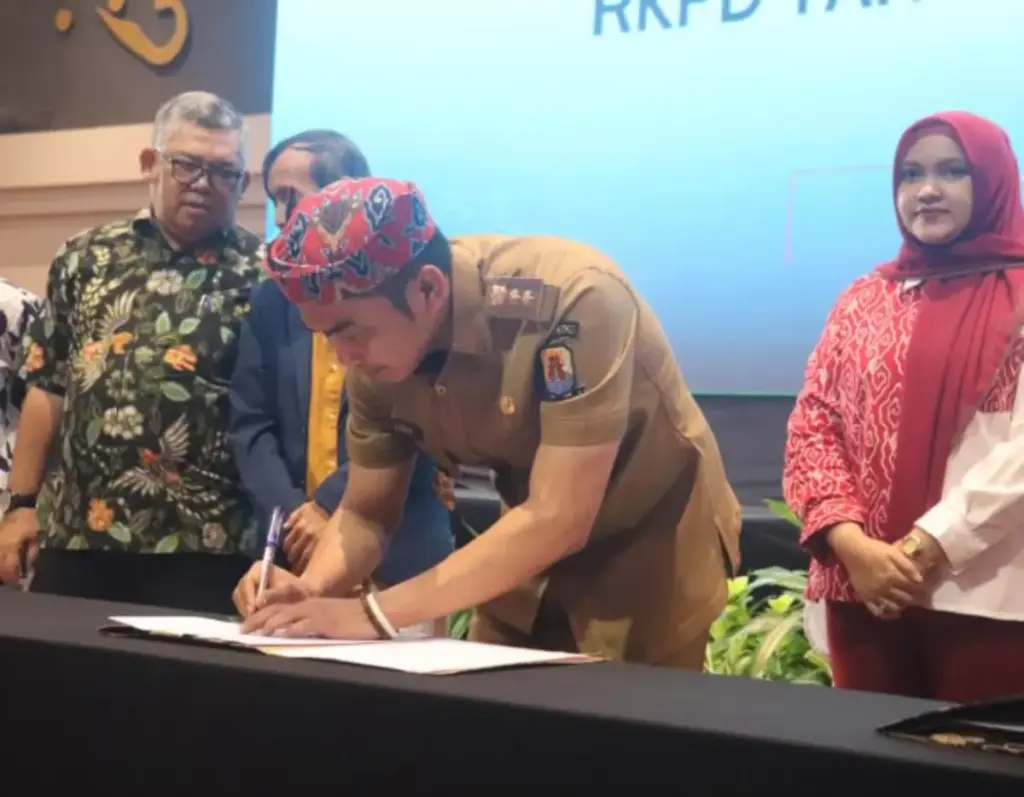 Wabu-Cirebon-Agus-Kurniawan-Percepat-Pembentukan-Kopdes-Merah-Putih