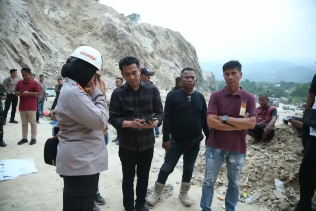turun ke lokasi