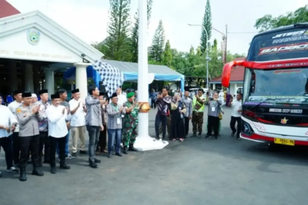 menuju tanah suci
