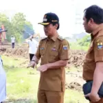 tinjau normalisasi sungai