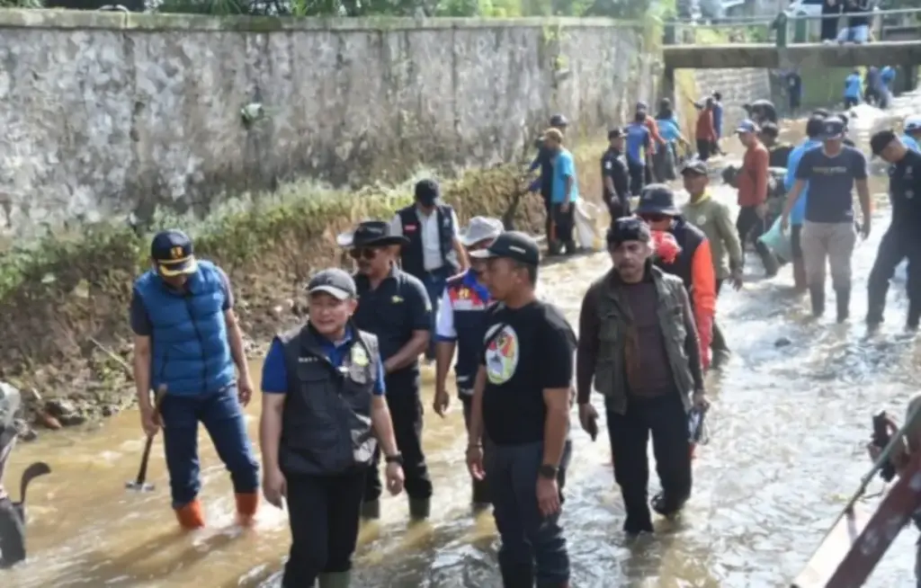 bersih Sungai Citamba