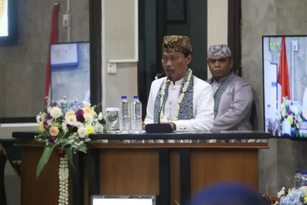 Wali Kota Cirebon