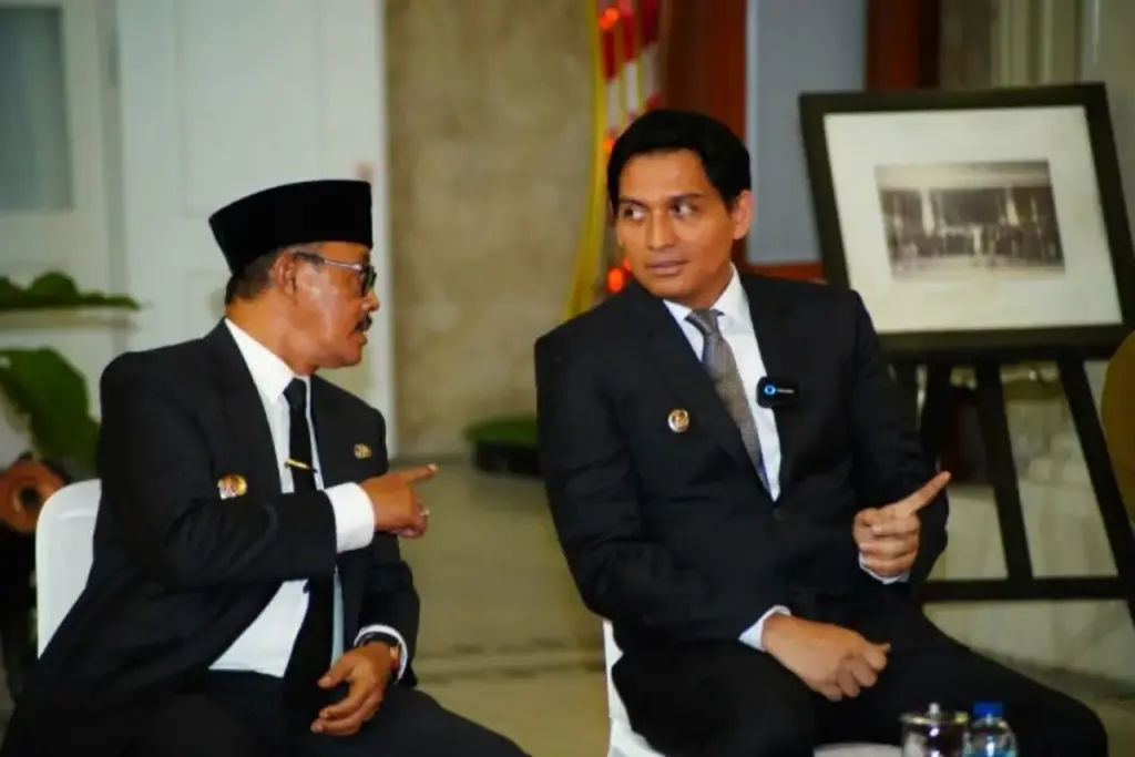 Kompak