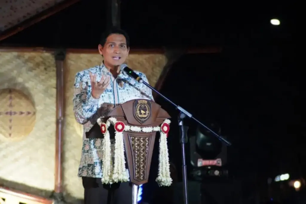 Indramayu Geger! PORSENITAS XII Dibuka Kolosal 7 WBTB, Bupati Lucky Dorong Potensi Ekonomi Lintas Batas Pembukaan