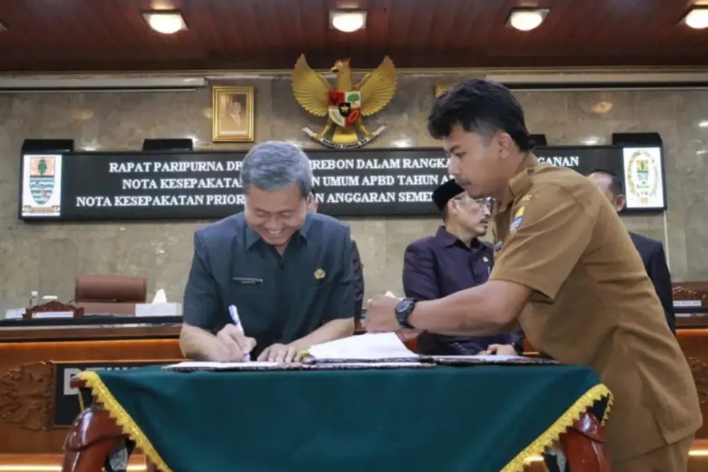 Pemkot Cirebon dan DPRD Sepakati KUA-PPAS 2026 Resmi