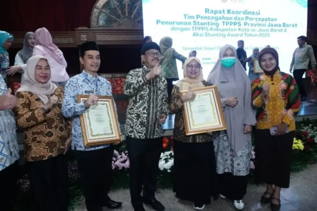 Penghargaan-Penanganan-Stunting-Indramayu