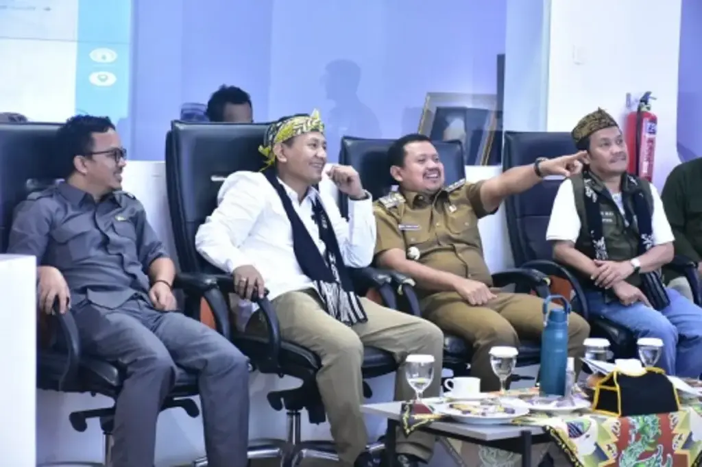 Wamenhut-Rohmat-Marzuki