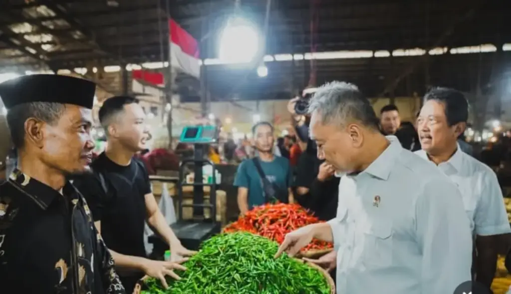 Menko-Bidang-Pangan-Zulhas