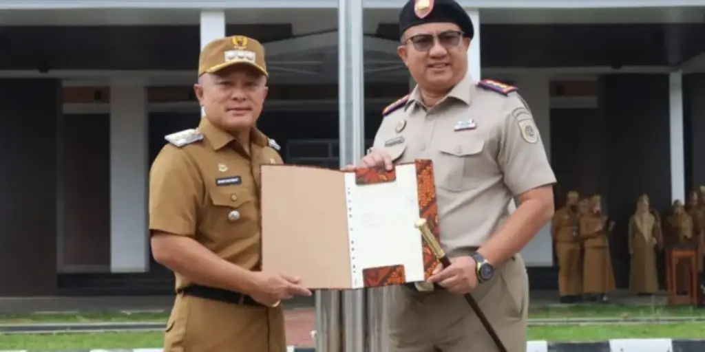 Lompati Target! Bupati Kuningan Amankan Aset Daerah, Strategi 'Clean and Clear' 35 Ribu Bidang Tanah Dimulai Dian-Rachmat-Yanuar