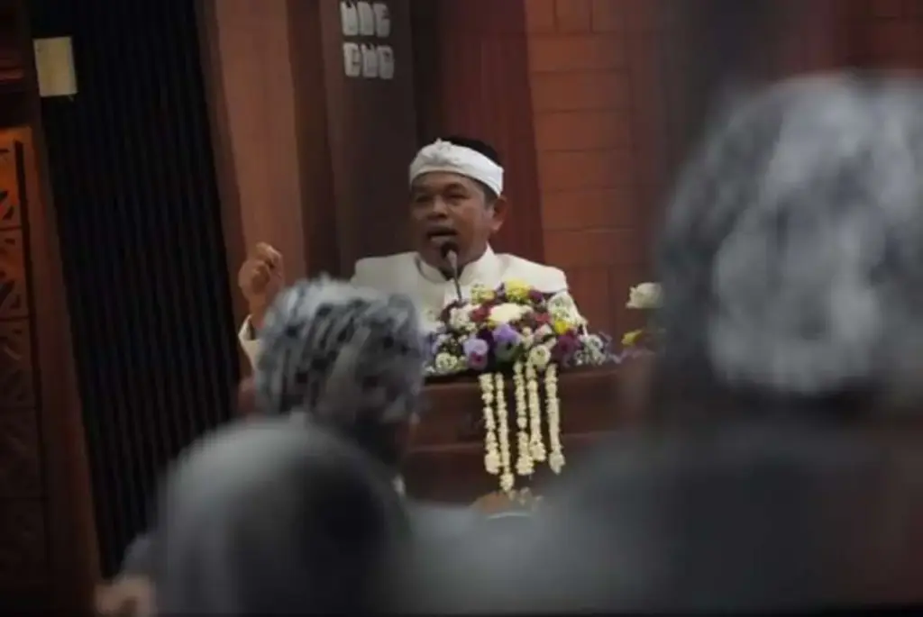 Gubernur-Dedi-Mulyadi