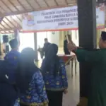 Bupati-Cirebon-Imron-Lantik-Kepala-Sekolah