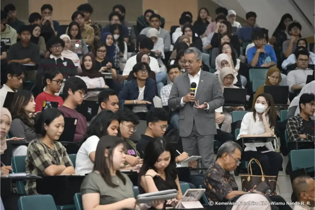 Menaker-Yassierli-Arahan-Peserta-Pelatihan-Kompetensi-di-BLK-Lahat