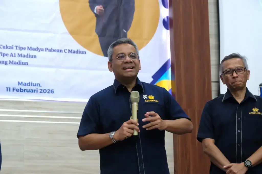 Efisiensi Ekstrem Kemenkeu Jatim: 18 Pegawai Kelola Rp1,7 Triliun, Wamenkeu Beri Pesan Menohok soal Integritas Wamenkeu-Suahasil-Nazara