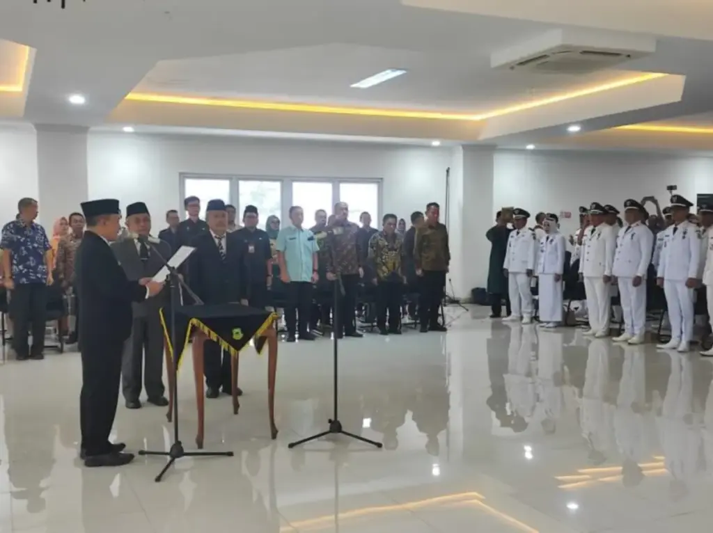 Perombakan Besar Birokrasi Kuningan: 240 Pejabat Digeser, Bupati Dian Tekan Gas Pol Pelayanan Publik Perombakan-Pejabat-Kuningan