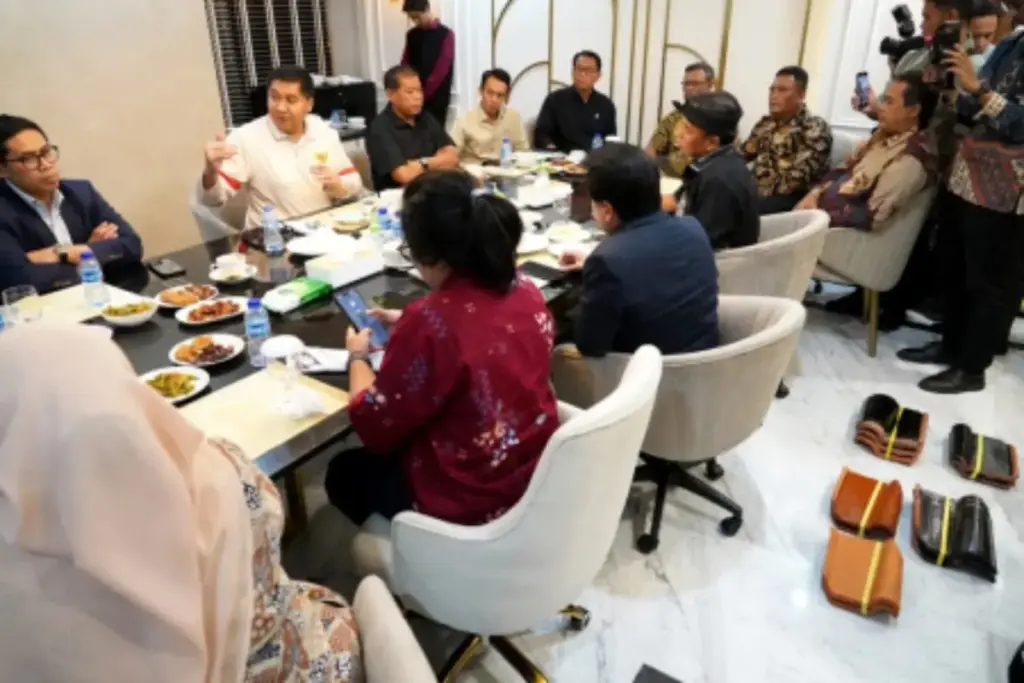 Menteri-PKP-Maruarar-Sirait-Ara