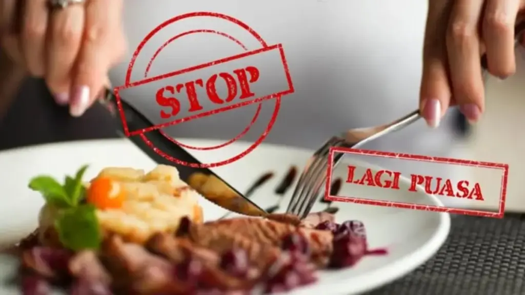 Larangan-Makan-saat-Puasa