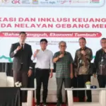 Jigus-dan-OJK-Edukasi-Keuangan-Nelayan-Gebang-Mekar