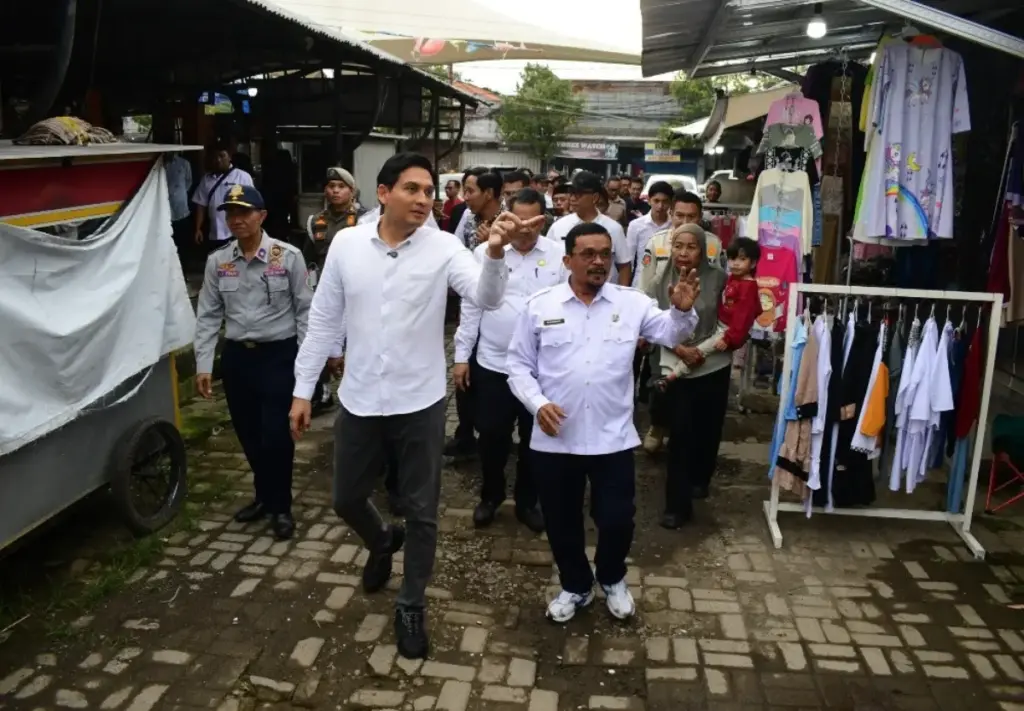 Bupati-Indramayu-Lucky-Hakim