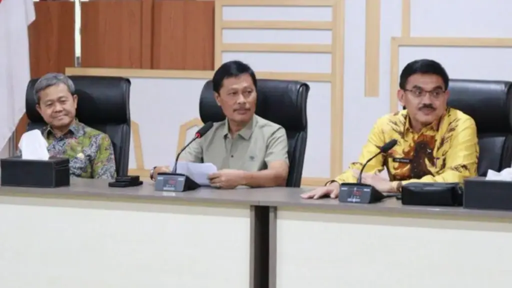 Wali-Kota-Cirebon-Effendi-Edo