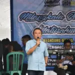 Bupati-Kuningan-Dian-Rachmat-Yanuar