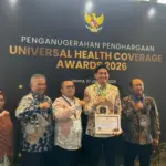 Indramayu Sabet UHC Awards 2026 Kategori Madya, Kepesertaan JKN Tembus 98 Persen Bupati-Indramayu-Lucky-Hakim