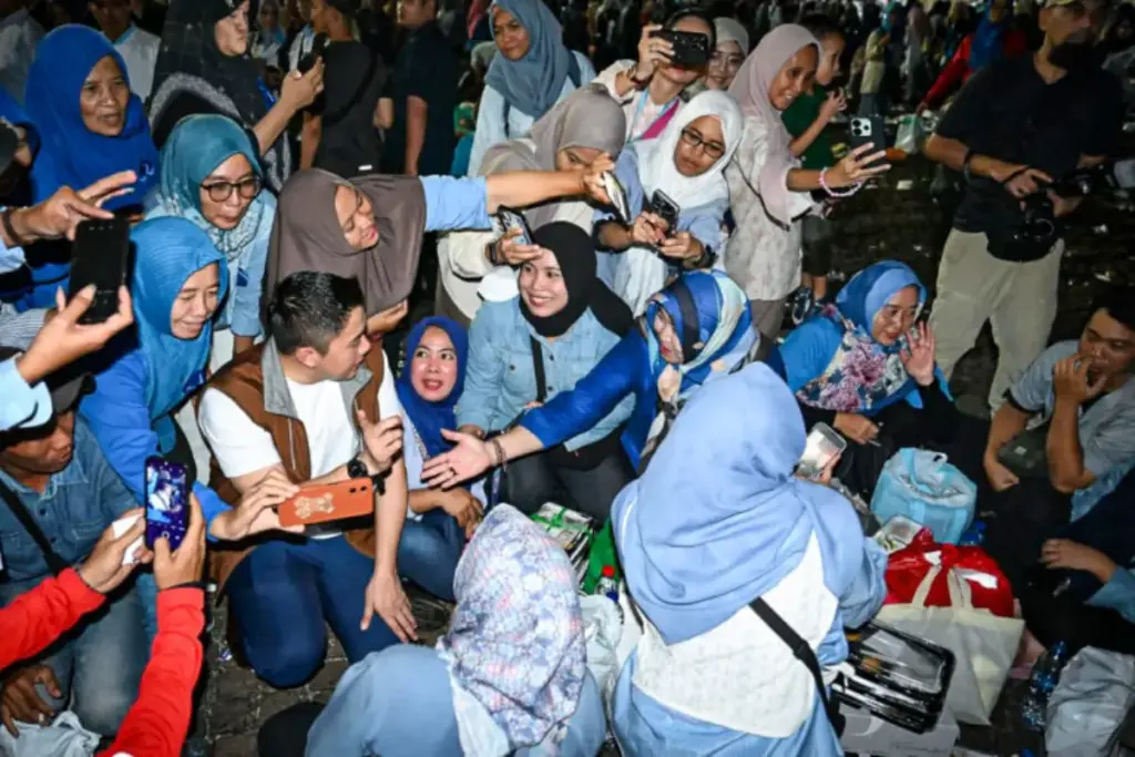 Seskab-Teddy-Indra-Wiaya