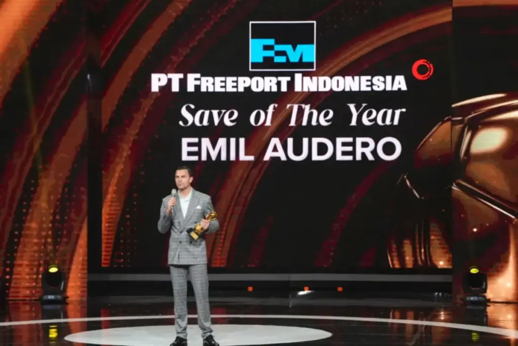 Dilema Mewah Mistar Garuda: Maarten Paes Kiper Terbaik, Emil Audero Penyelamat Musim Emil-Audero