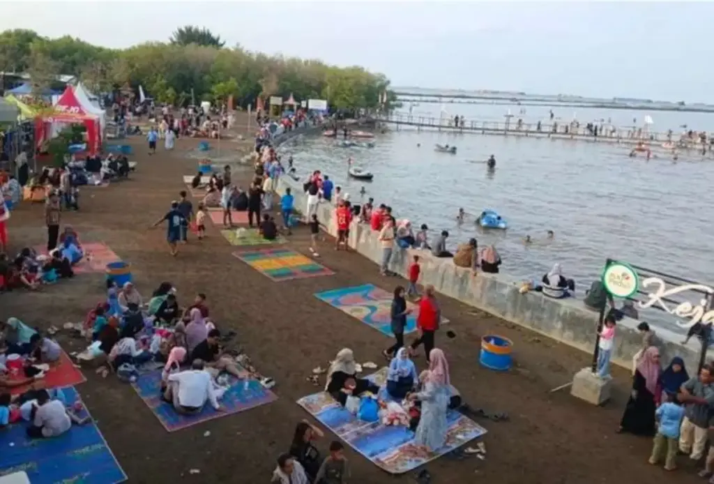 Wisata Bahari Kejawanan Tembus 5 Besar Jabar, 44 Ribu Turis 'Serbu' Cirebon Selama Libur Lebaran 2026 Wisata-Bahari-Kejawanan