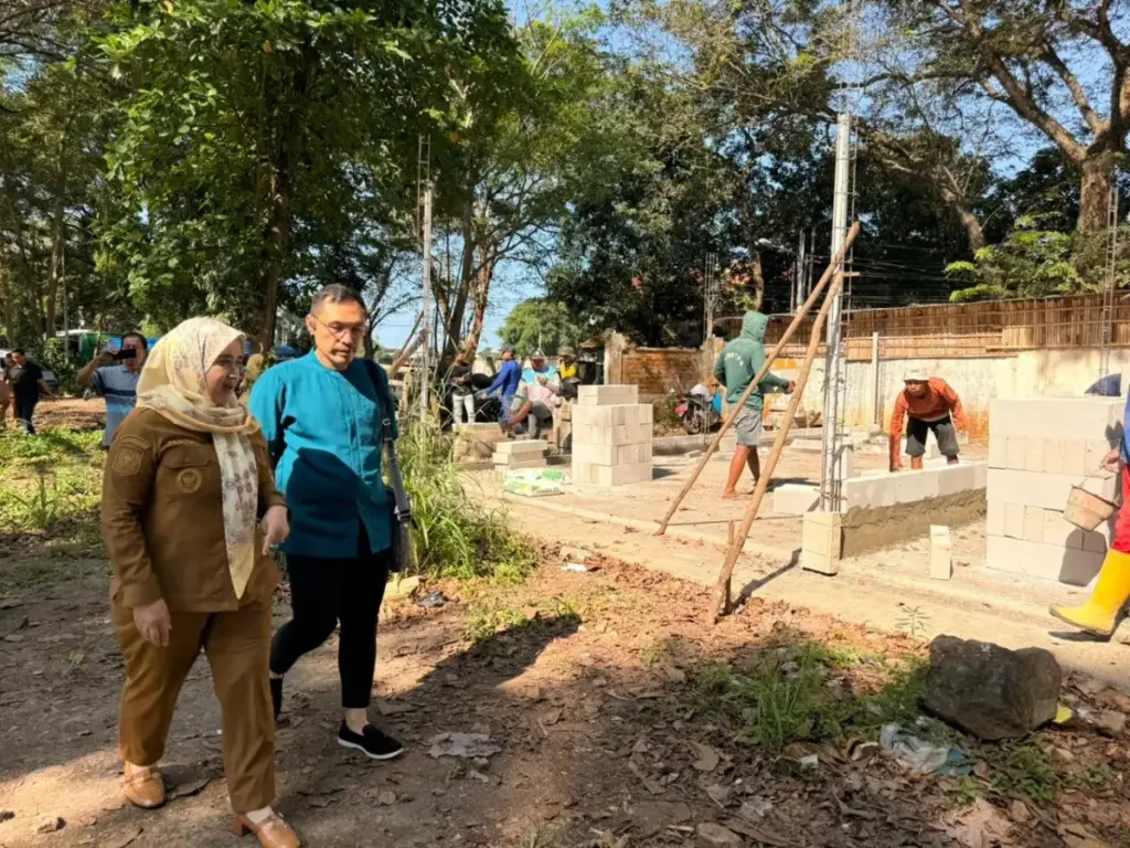 Revitalisasi Dukuh Semar: Proyek 'Oasis' Urban Cirebon, Ubah Relokasi Jadi Destinasi Wisata Terintegrasi Wawali-Kota-Cirebon-Siti-Farida-Rosmawati