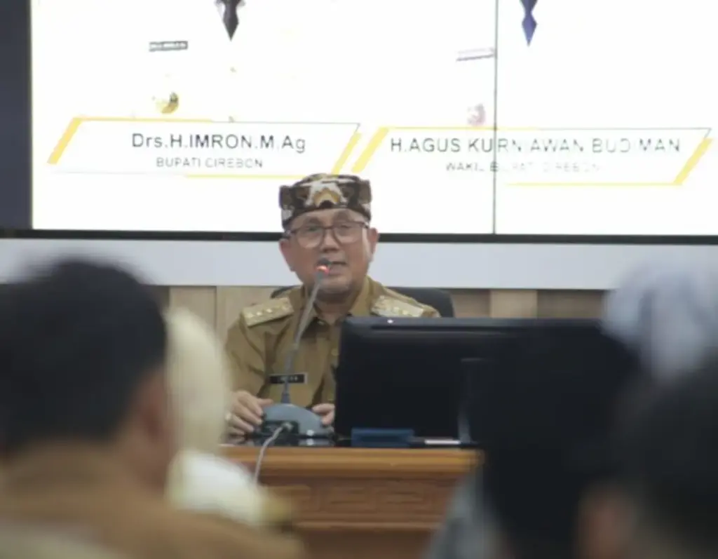 Cirebon Bidik Rekor WTP Ke-12, Bupati Imron Warning Pejabat: Segera Kembalikan Kerugian Negara Bupati-Cirebon-Imron