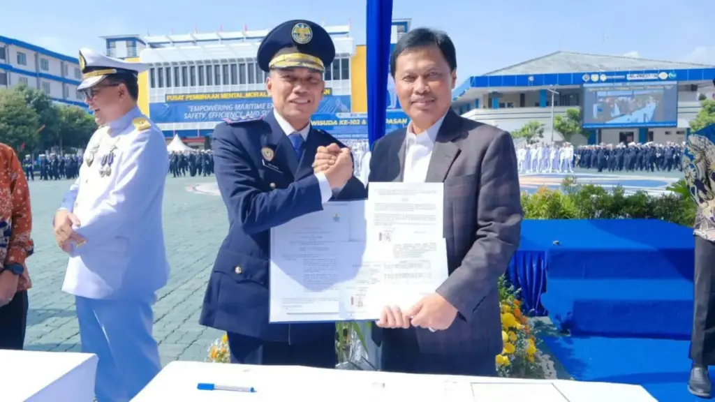 Cirebon Amankan Kuota Ahli Transportasi, Jalur Ikatan Dinas Kemenhub Resmi Dibuka Wali-Kota-Cirebon-Effendi-Edo