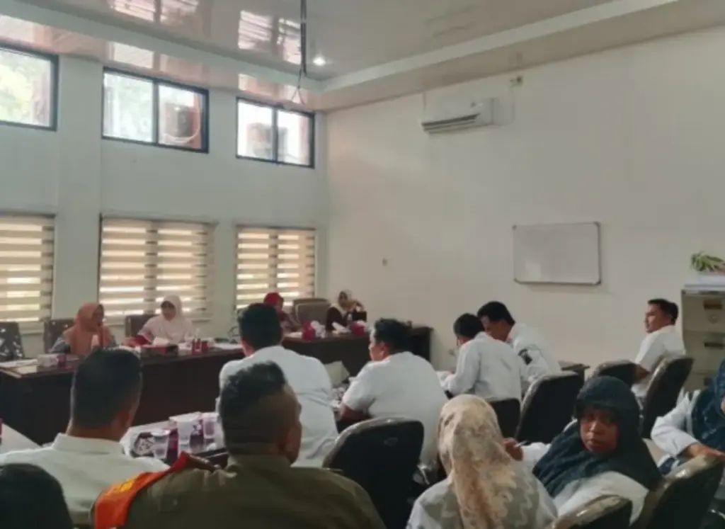DPRD Kabupaten Cirebon Ultimatum Satpol PP: Penegakan Perda Bukan Sekadar Laporan Formalitas DPRD-Kabupaten-Cirebon