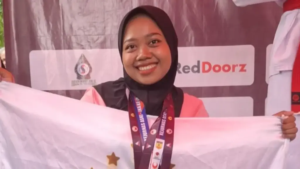 Siti-Romlah-Adawiyah-Mahasiswa-PJJ-PAI-UIN-Siber-Syekh-Nurjati-Cirebon