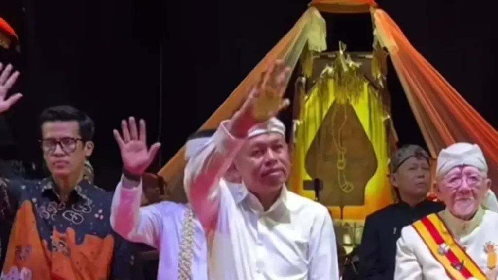Gubernur-Dedi-Mulyadi