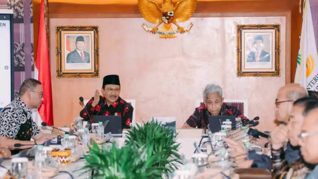 Mensos-Saifullah-Yusuf-Gus-Ipul