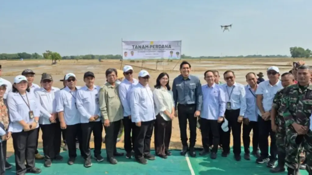 Bupati-Indramayu-Lucky-Hakim