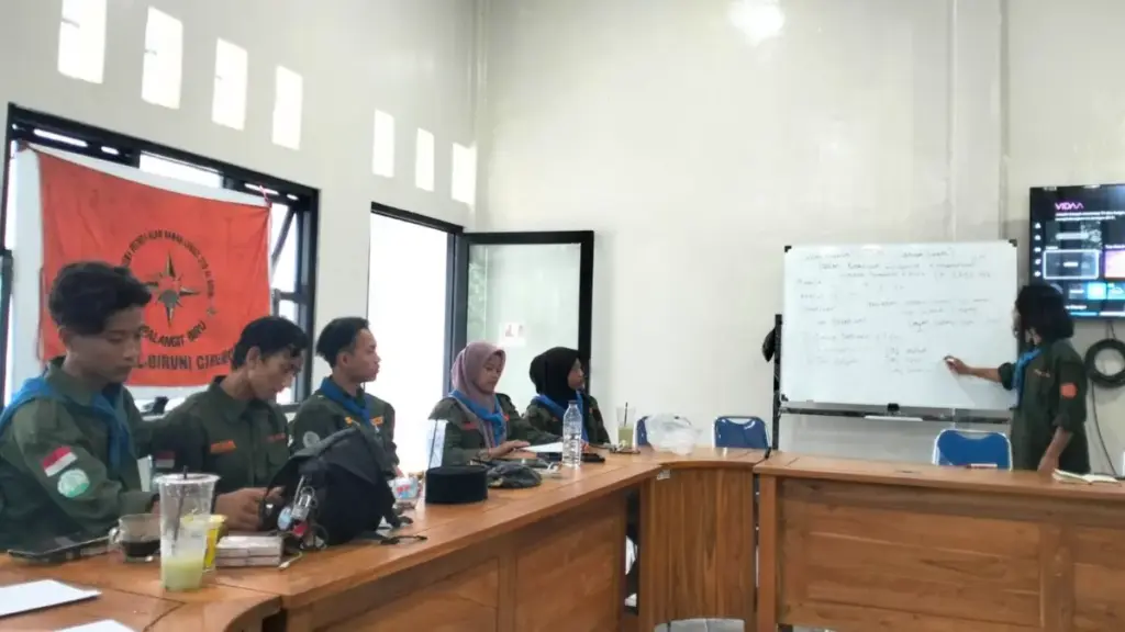 Mapalangit-Biru-STID-Al-Biruni-Cirebon