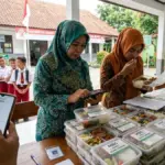 Guru-Memeriksa-kelayakan-MBG