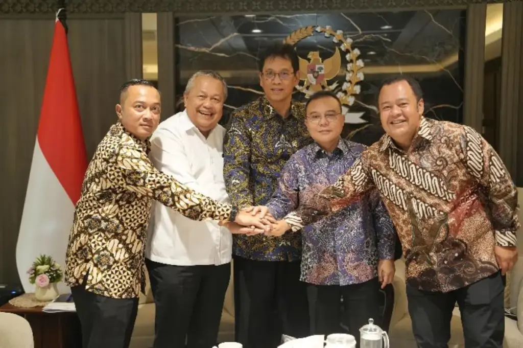 Isu Hoaks Disharmoni Kemenkeu-BI Picu Spekulasi Rupiah Rp18.000, Pimpinan DPR Ambil Tindakan Tegas Purbaya-Sadewa-Sufmi-Dasco-Perry-Warhiyo