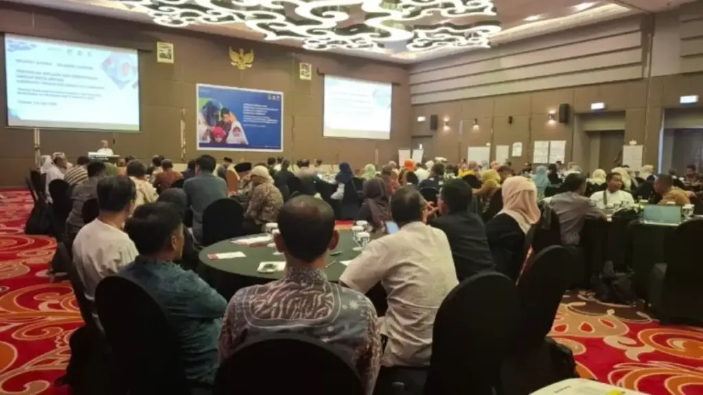 Rob Jadi Tantangan Nyata Ekosistem Pendidikan di Losari Cirebon Refleksi-Daerah-Mitra-INOVASI