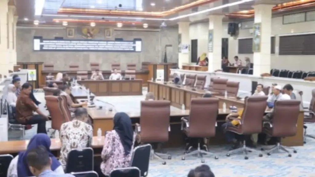 DPRD-Kota-Cirebon