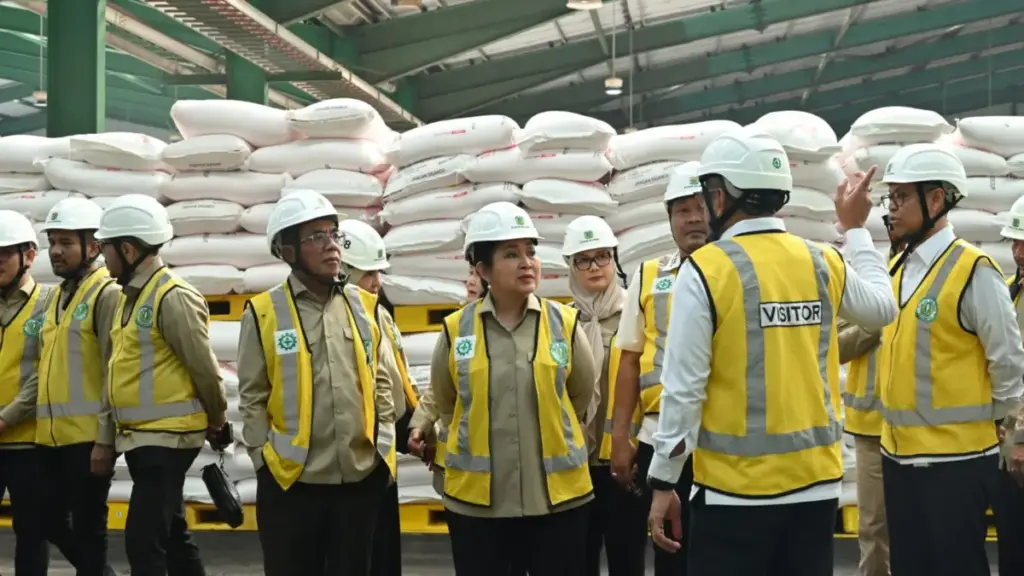 Komisi-IV-DPR-RI-Tinjau-PT-Pupuk-Kujang
