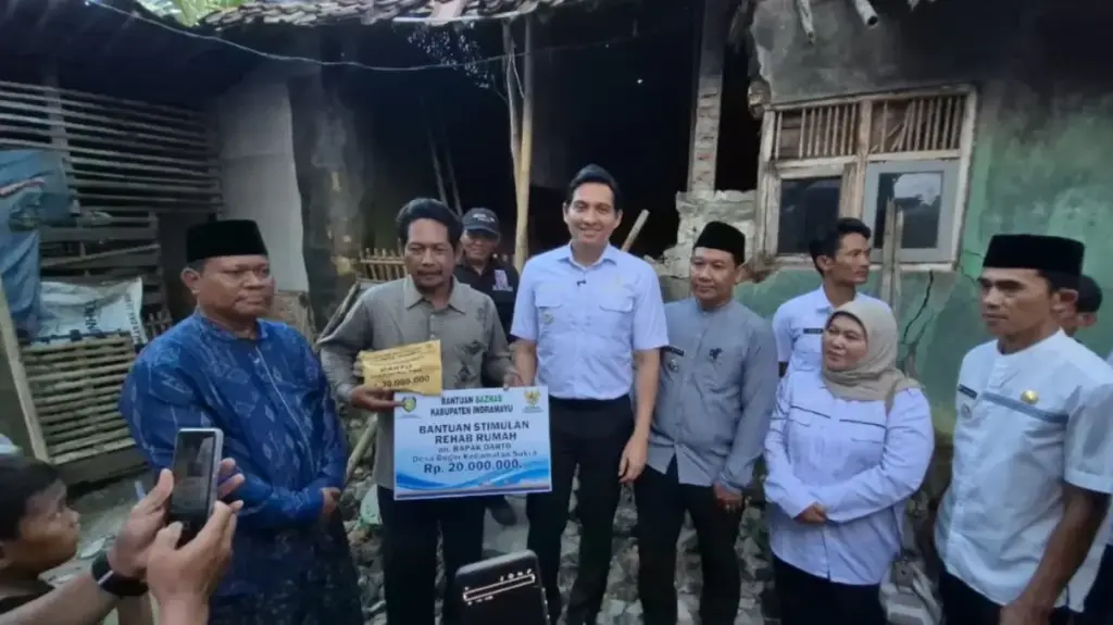 Bupati-Indramayu-Lucky-Hakim