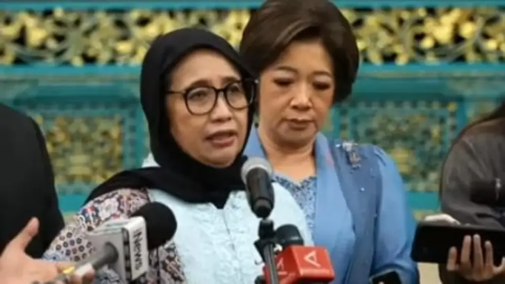 Pusaran Hoaks Korupsi Makan Bergizi Gratis: Mengapa Nama Kepala BGN Dicatut? Ini Fakta Riilnya! Kepala-BGN-Nanik-S-Deyang