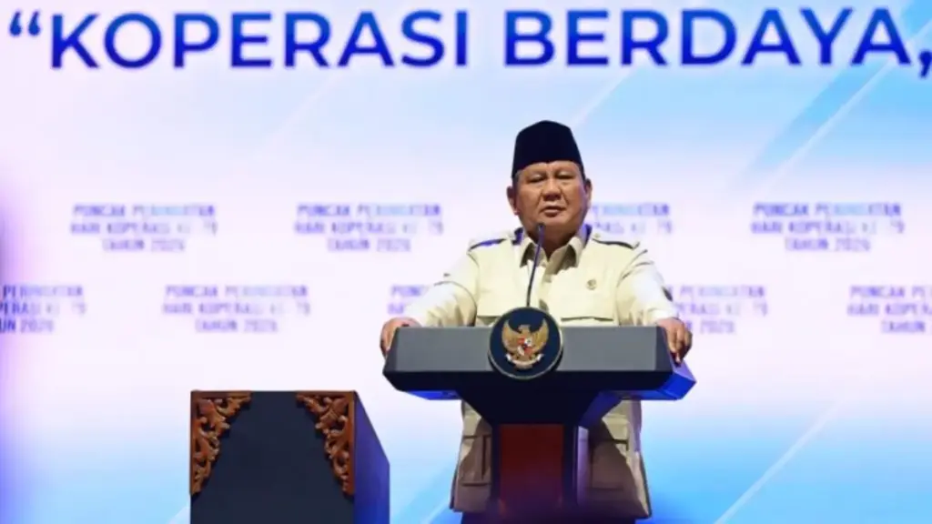 Gebrakan Radikal Prabowo: Koperasi Merah Putih Jadi 'Super Apps' Fisik, Babat Habis Rentenir Desa! Presiden-Prabowo-Subianto