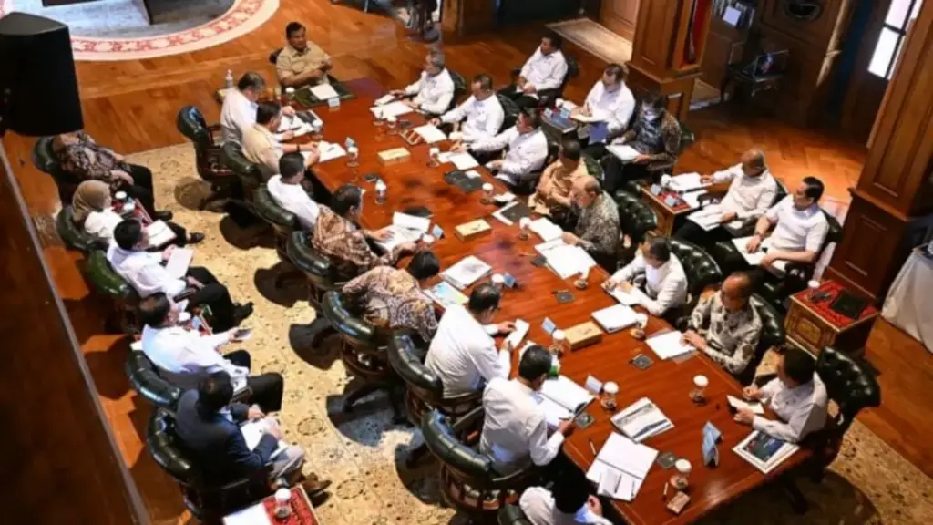 Rapat-Terbatas-Prabowo-Subianto