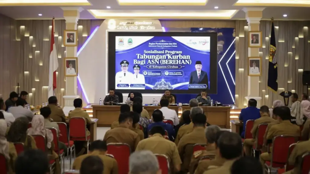 Sekda-Kabupaten-Cirebon-Hendra-Nirmala
