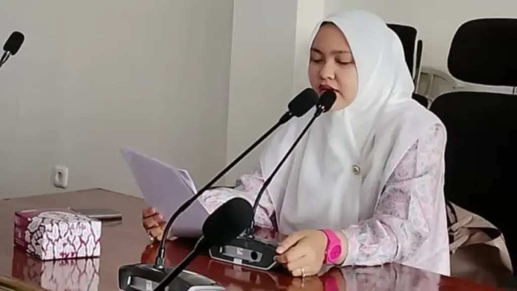 Kunci Agenda Agustus 2026, DPRD Kabupaten Cirebon Incar Pengawasan Ketat dan Pelayanan Publik Ketua-DPRD-Kabupaten-Cirebon-Sophi-Zulfia