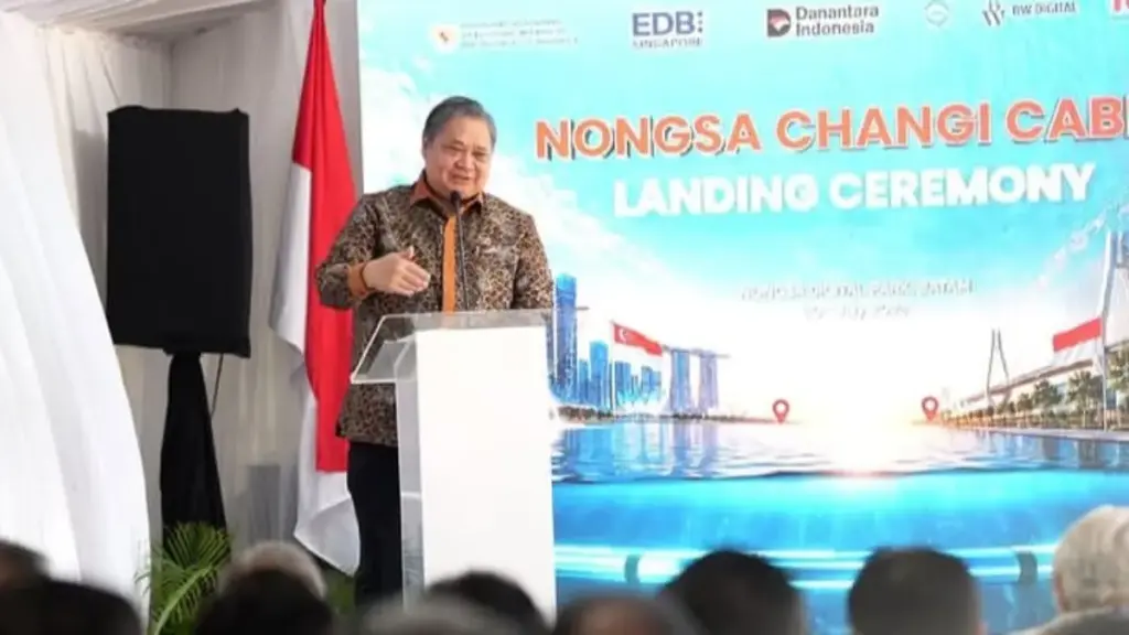 Batam Kian Perkasa! Kabel Laut Nongsa–Changi Resmi Beroperasi, Tol Data 1,6 Petabit Siap Rajai AI Asia Menko-Perekonomian-Airlangga-Hartarto