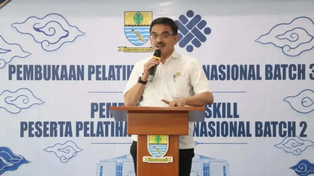 Sekda-Kota-Cirebon-Iing-Daiman